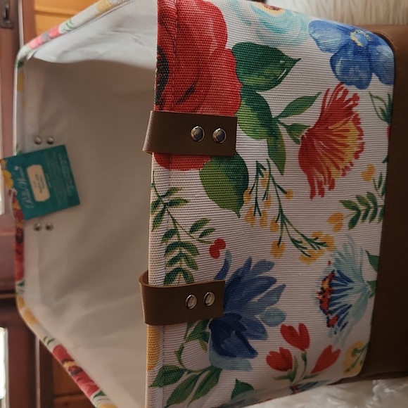 BNWT large Pioneer Woman basket with handles - Picture 3 of 4